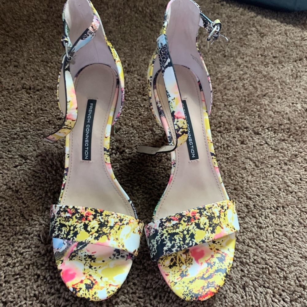 French Connection pumps